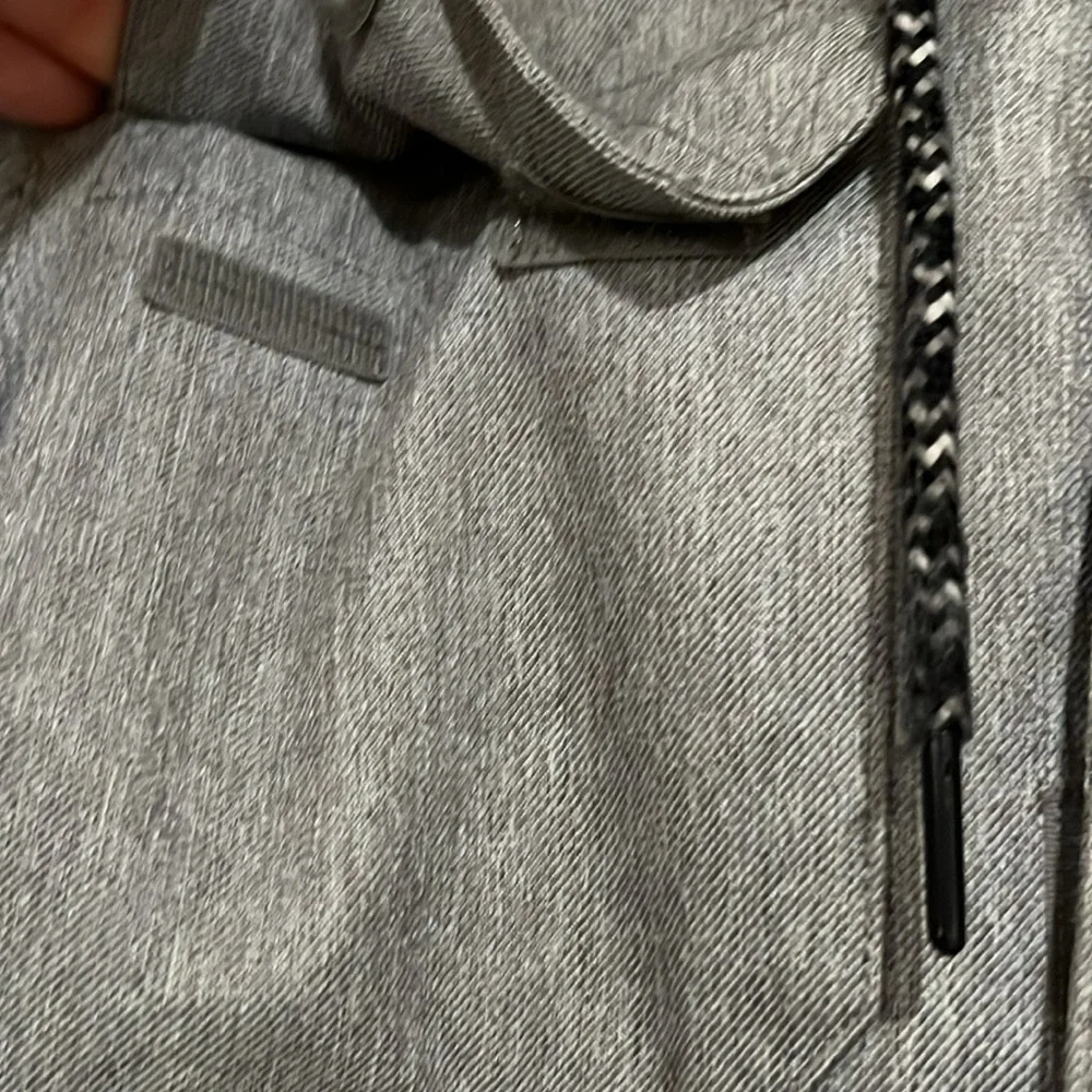 Volcom snowboard jacket - Picture 6 of 11